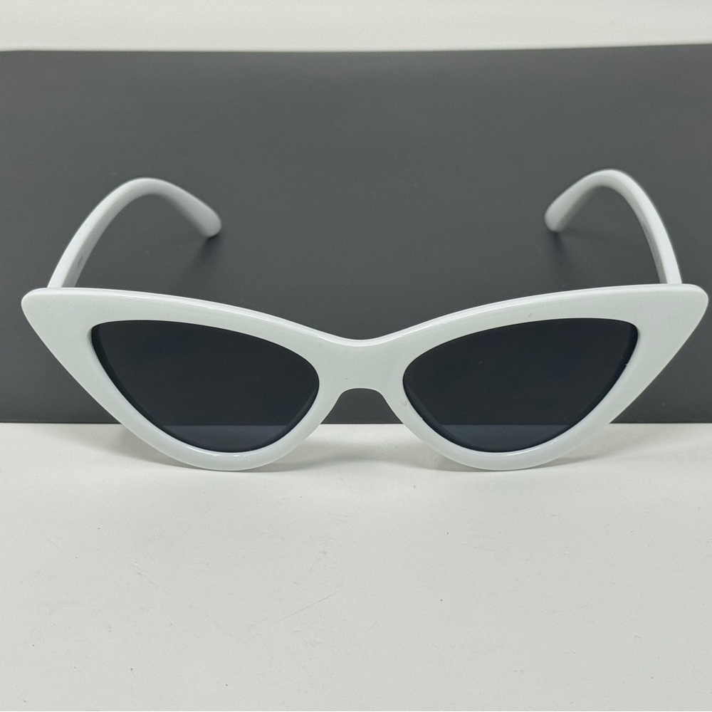Sojos SJ2044 Sunglasses White 52 [] 18-140